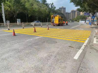 安全順暢迎開學 市區三所學校周邊道路安全設施全面升級